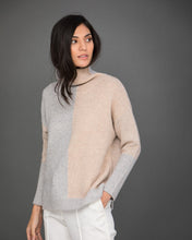 Load image into Gallery viewer, Two-Tone Roll Neck Cashmere Jumper
