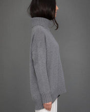 Load image into Gallery viewer, High Neck Cashmere Jumper in Grey
