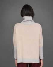 Load image into Gallery viewer, Two-Tone Roll Neck Cashmere Jumper