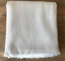Load image into Gallery viewer, Cashmere Pashmina